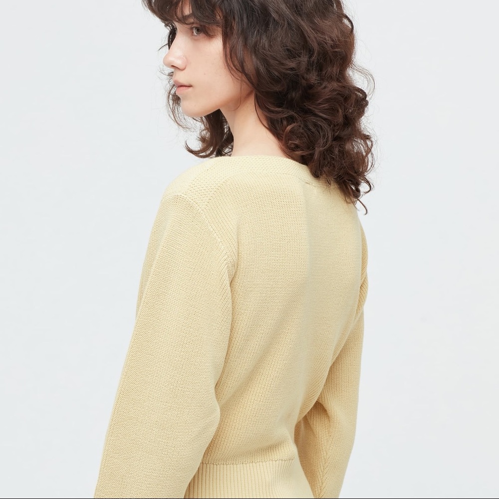 Uniqlo High Twisted Cotton Boat Neck Knit Sweater in 40 Cream Size Medium - Picture 2 of 11